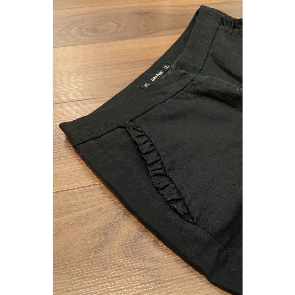 Zara - XS Dress Pants with Cute Ruffled Pockets